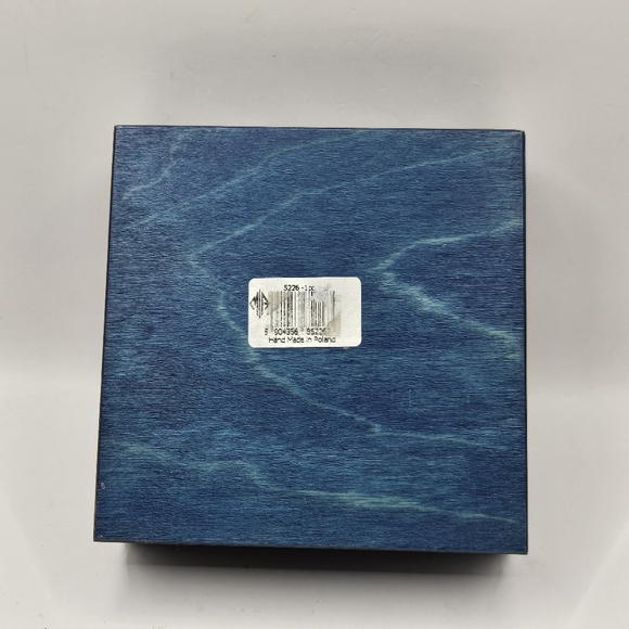 Small Hand Carved Wooden Hinged Trinket Box Flower Navy Blue, Red Velvet Poland - Picture 14 of 16